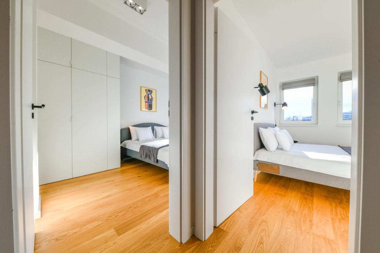 Charming 2 Bedroom Apartment Клуж-Напока Экстерьер фото