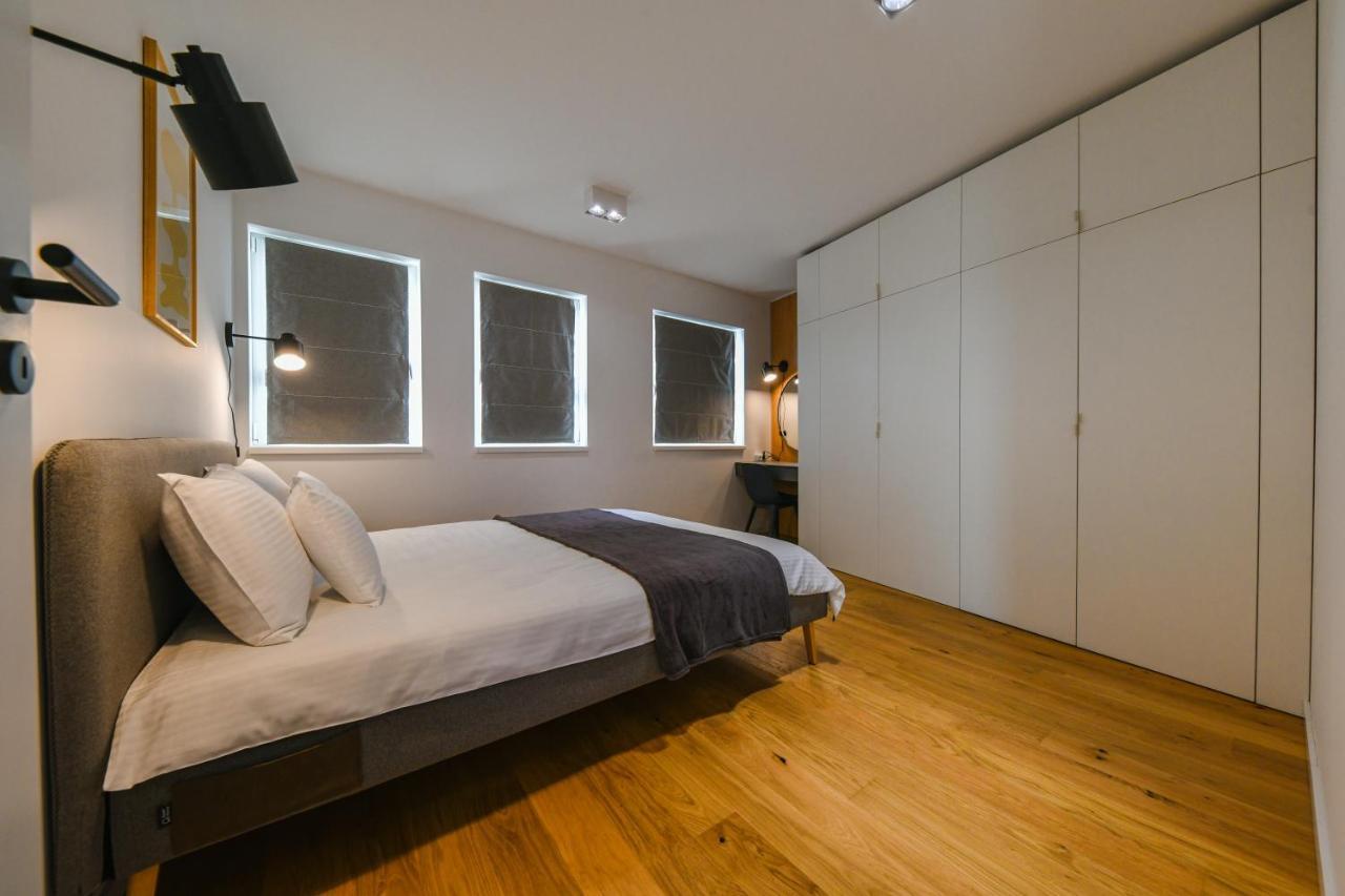 Charming 2 Bedroom Apartment Клуж-Напока Экстерьер фото