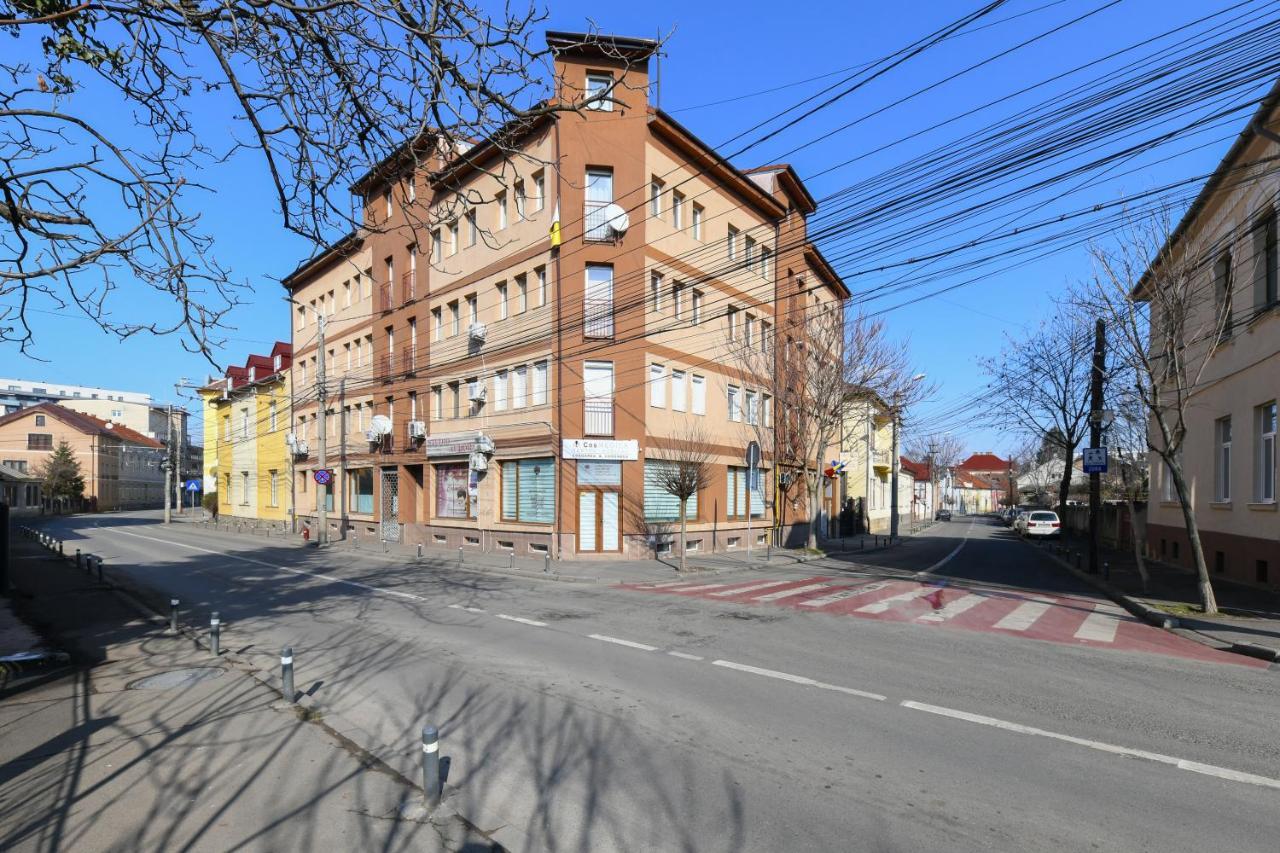 Charming 2 Bedroom Apartment Клуж-Напока Экстерьер фото